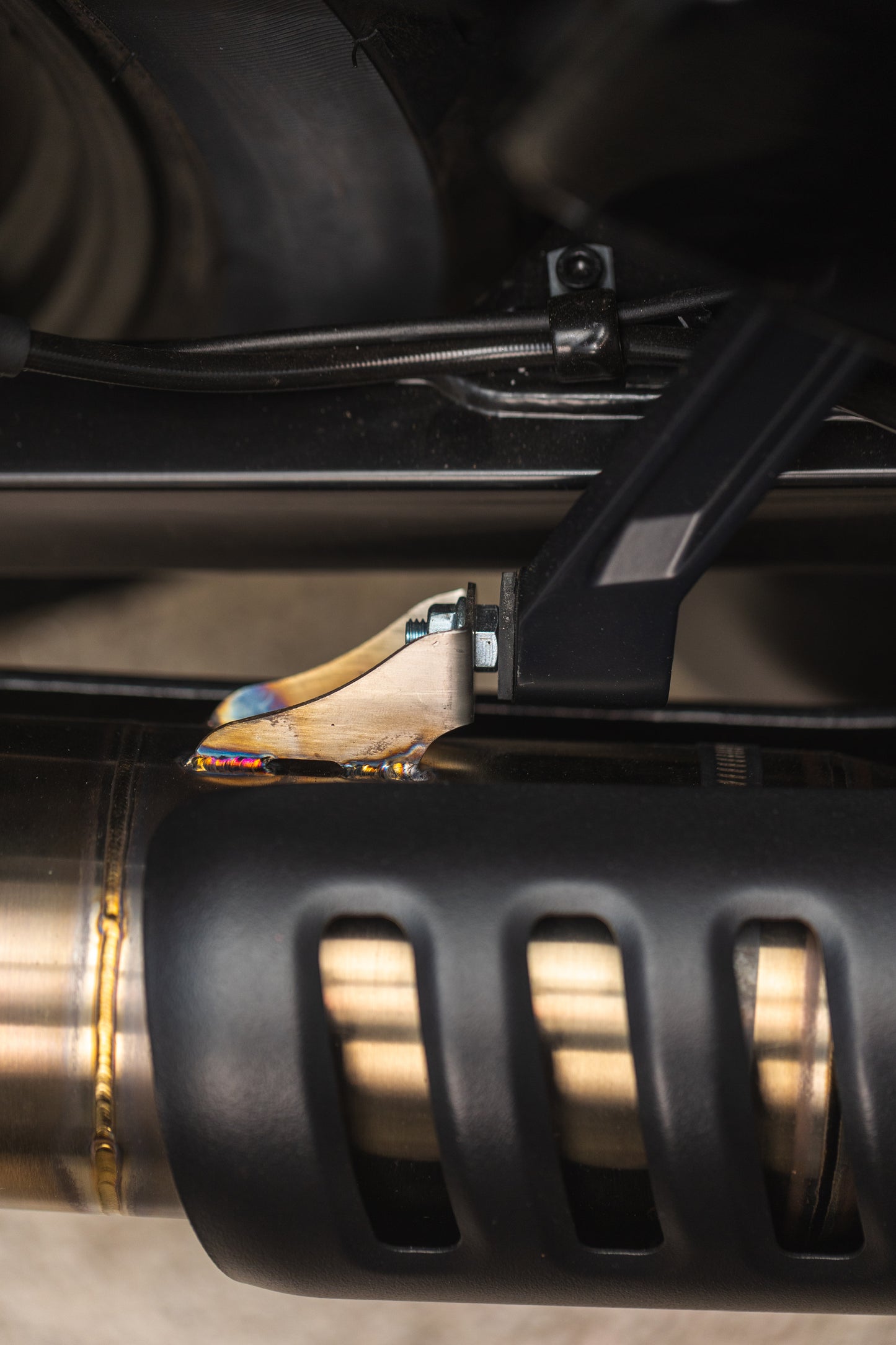 Nightster ROWDY Slip-on Exhaust (RH 975)